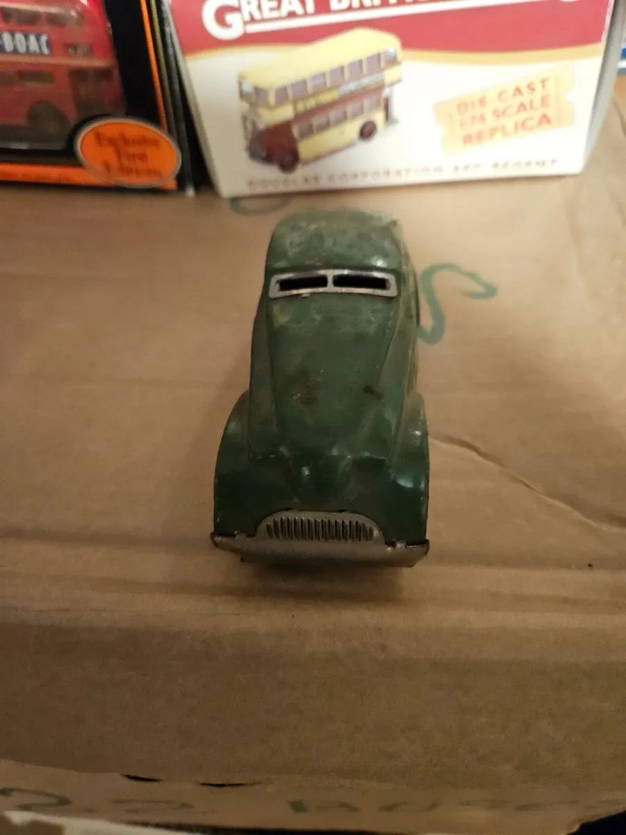 Vintage Tinplate Clock Work Car - Image 1