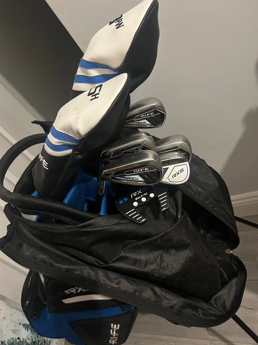 Golf Clubs - Image 1