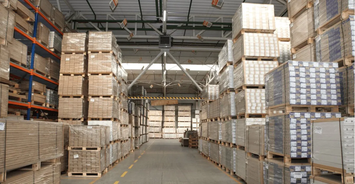 Laminate flooring 8mm free delivery and underlay - Image 3