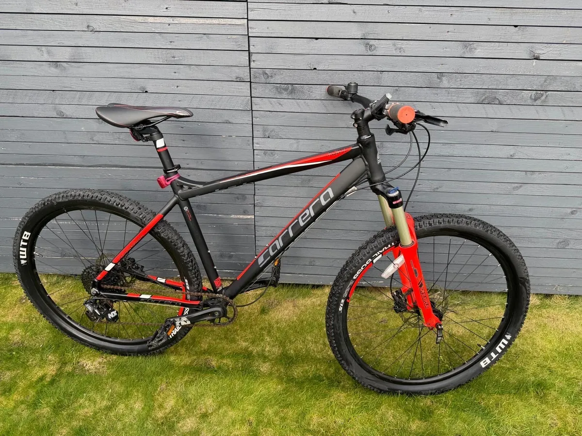 carrera fury - Image 3