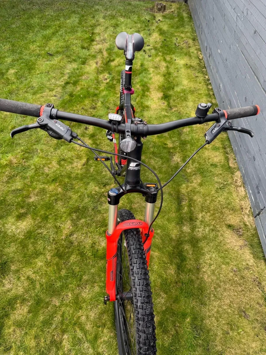 carrera fury - Image 2