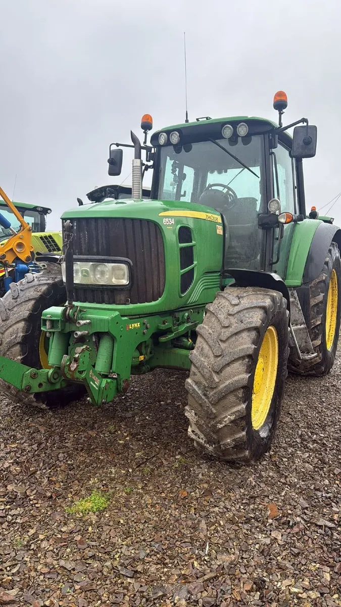 John Deere  6534 - Image 1