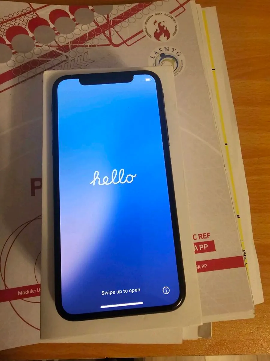 Iphone xr 512 gb - Image 1