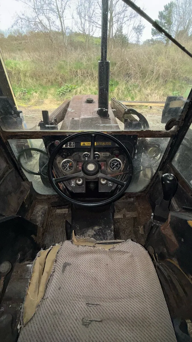 Case international 268 - Image 3