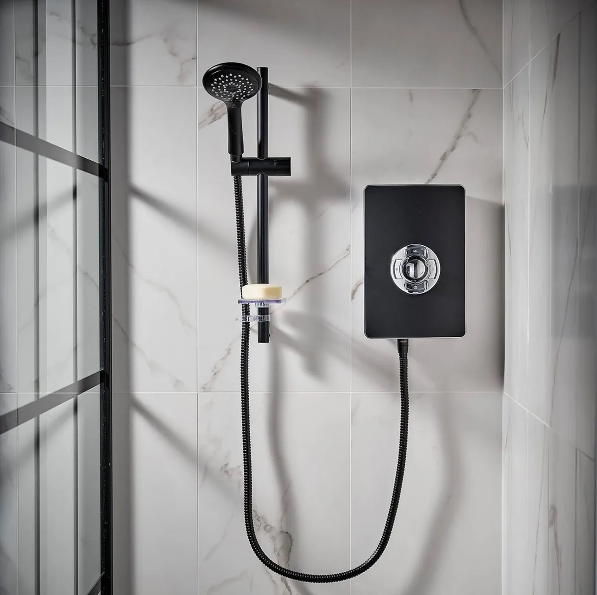 Collection 2 Shower Electric 8.5 kW Triton - Image 2