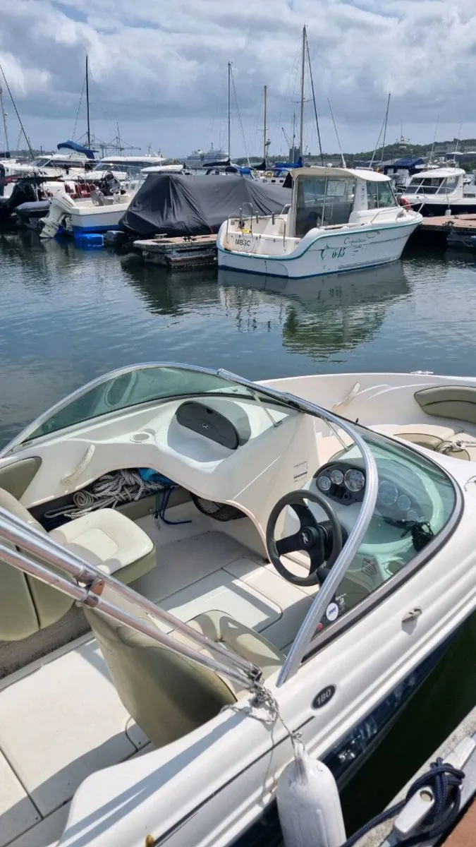 2004 Sea Ray 180 Sport - Image 3