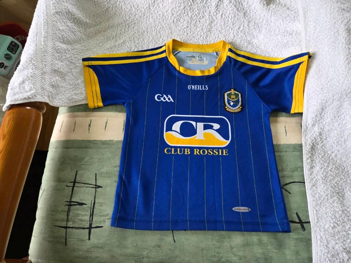 Roscommon Away Gaelic Football Jersey 2015 to 2016 - Image 1