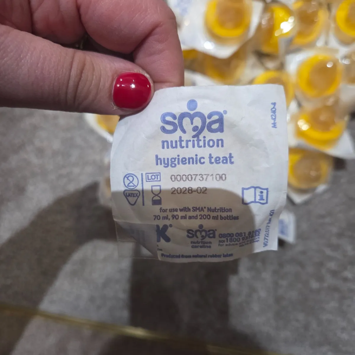 Baby bottle teets - Image 2