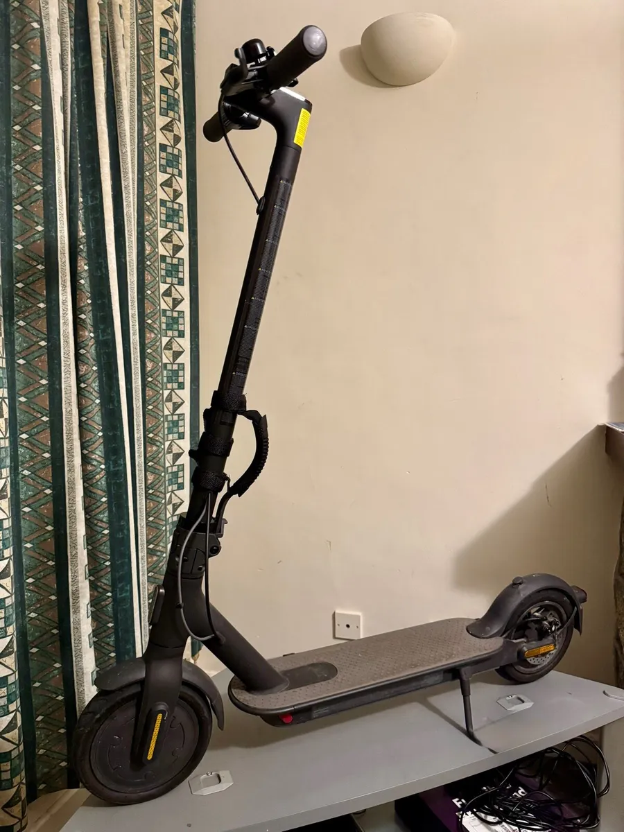 MI Scooter 1S - Image 1