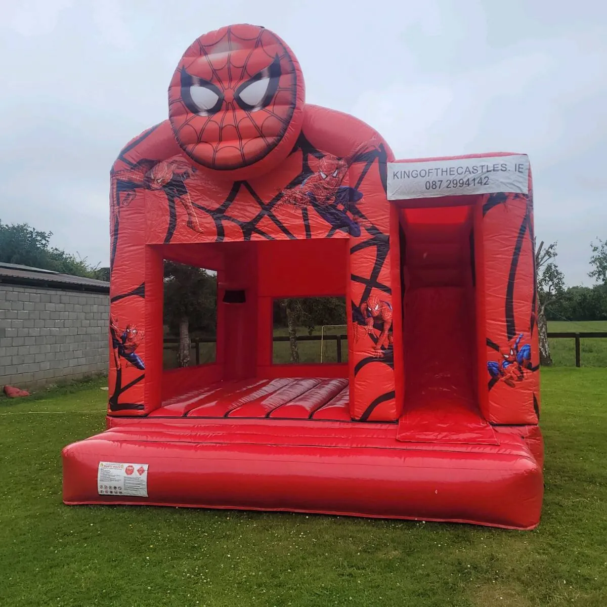 King of the castles Bouncing castle hire - Image 4