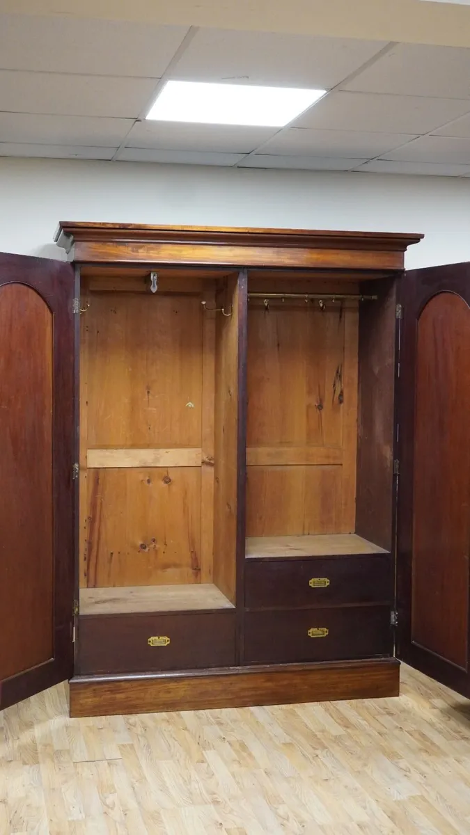 Victorian Mahogany Wardrobe c.1890 - Image 4