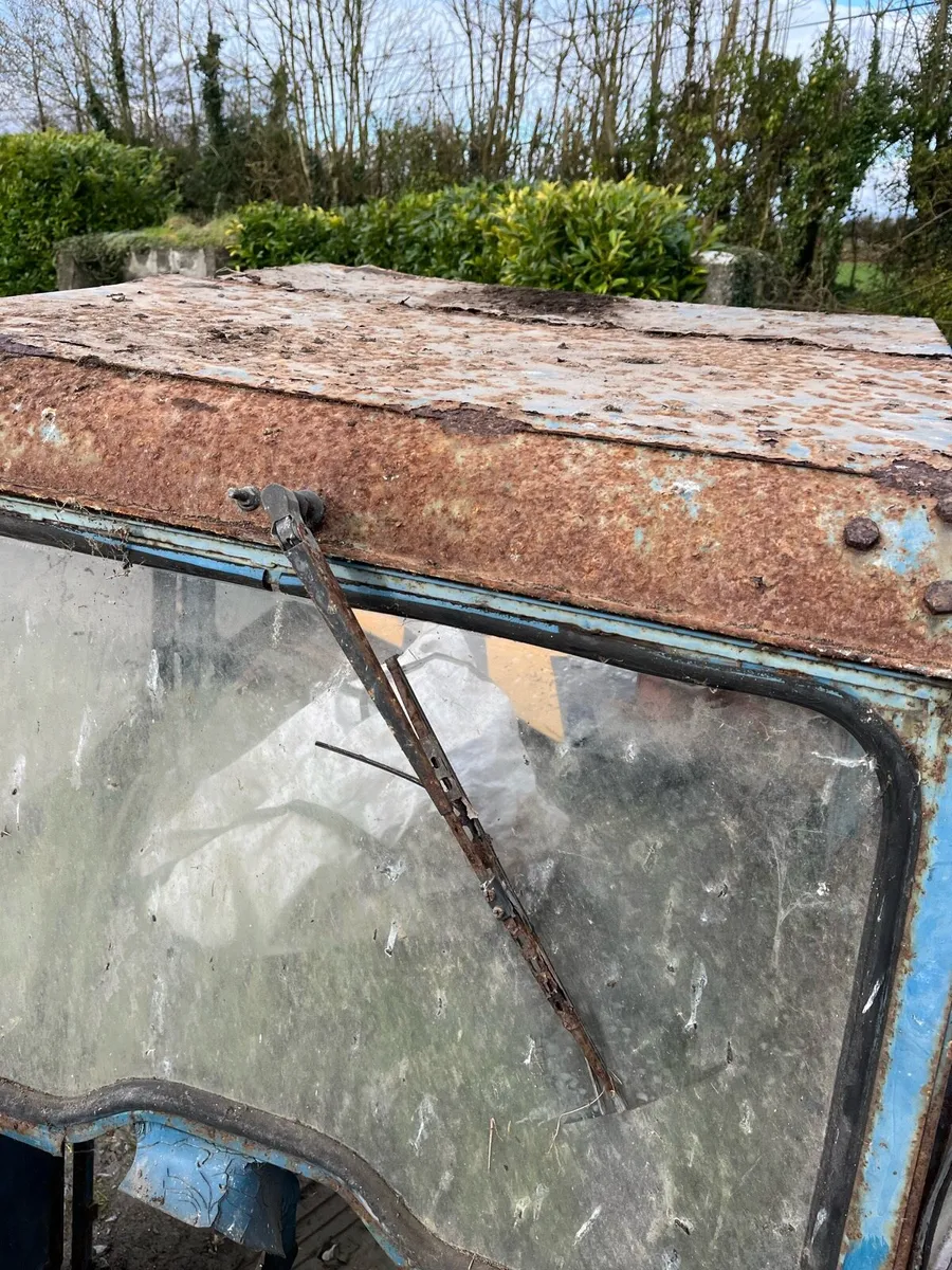 Ford 3000 cab - Image 2