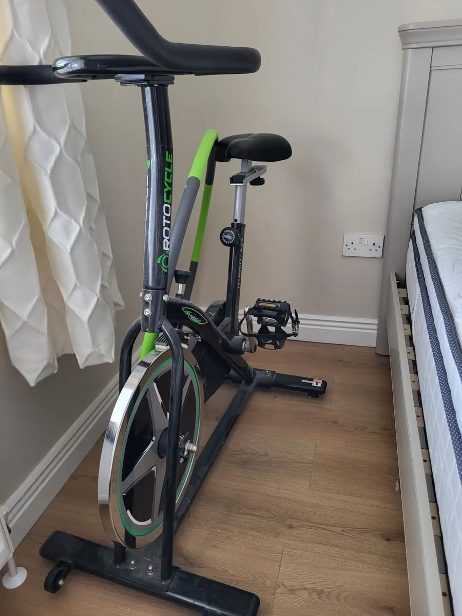 Exercise bike - Image 1