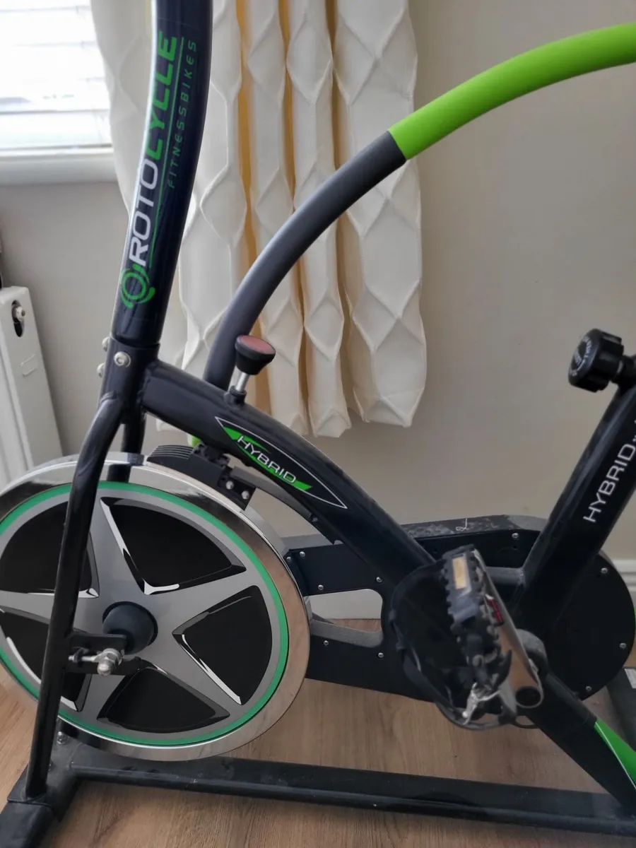 Exercise bike - Image 2