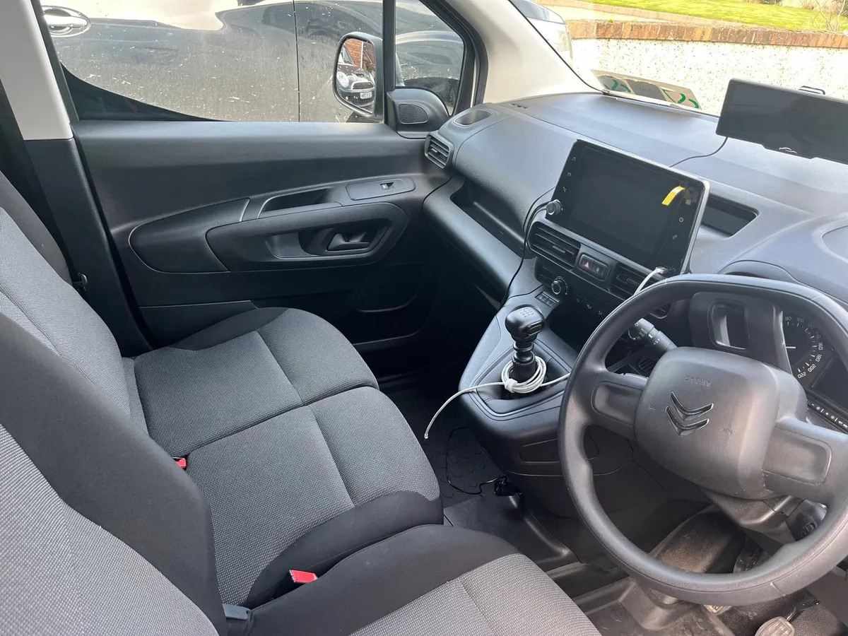 Citroen Berlingo 2022 - Image 4