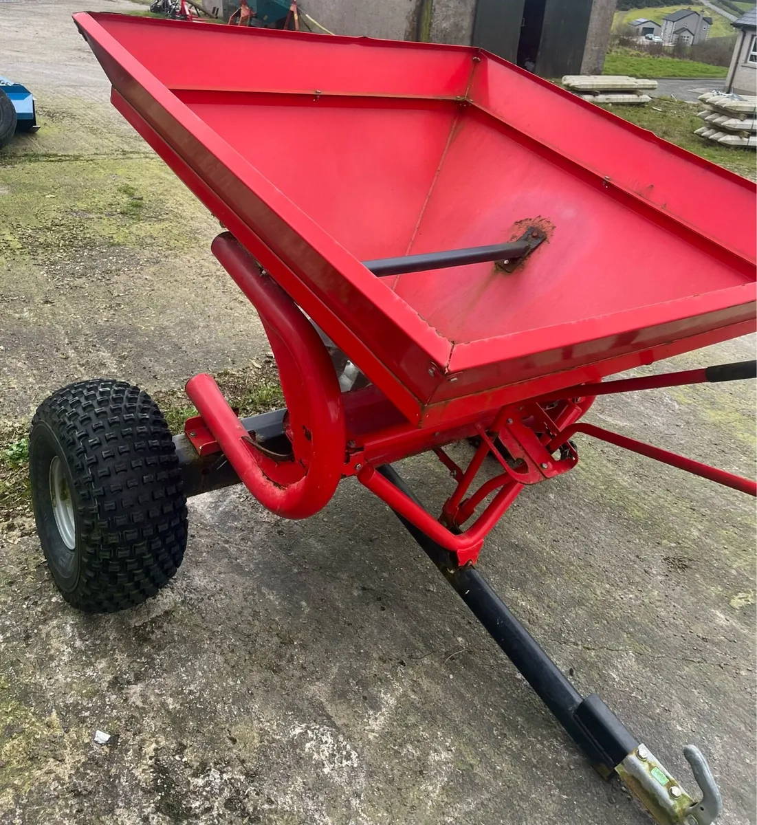 Quadx fertiliser sower - Image 4