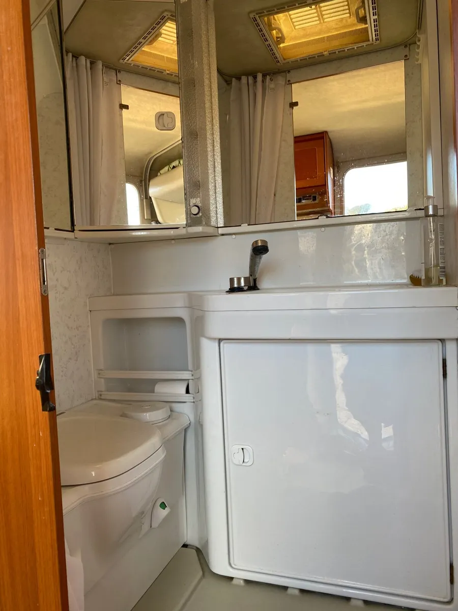 Hymer Eriba 550 S 1993 - Image 4