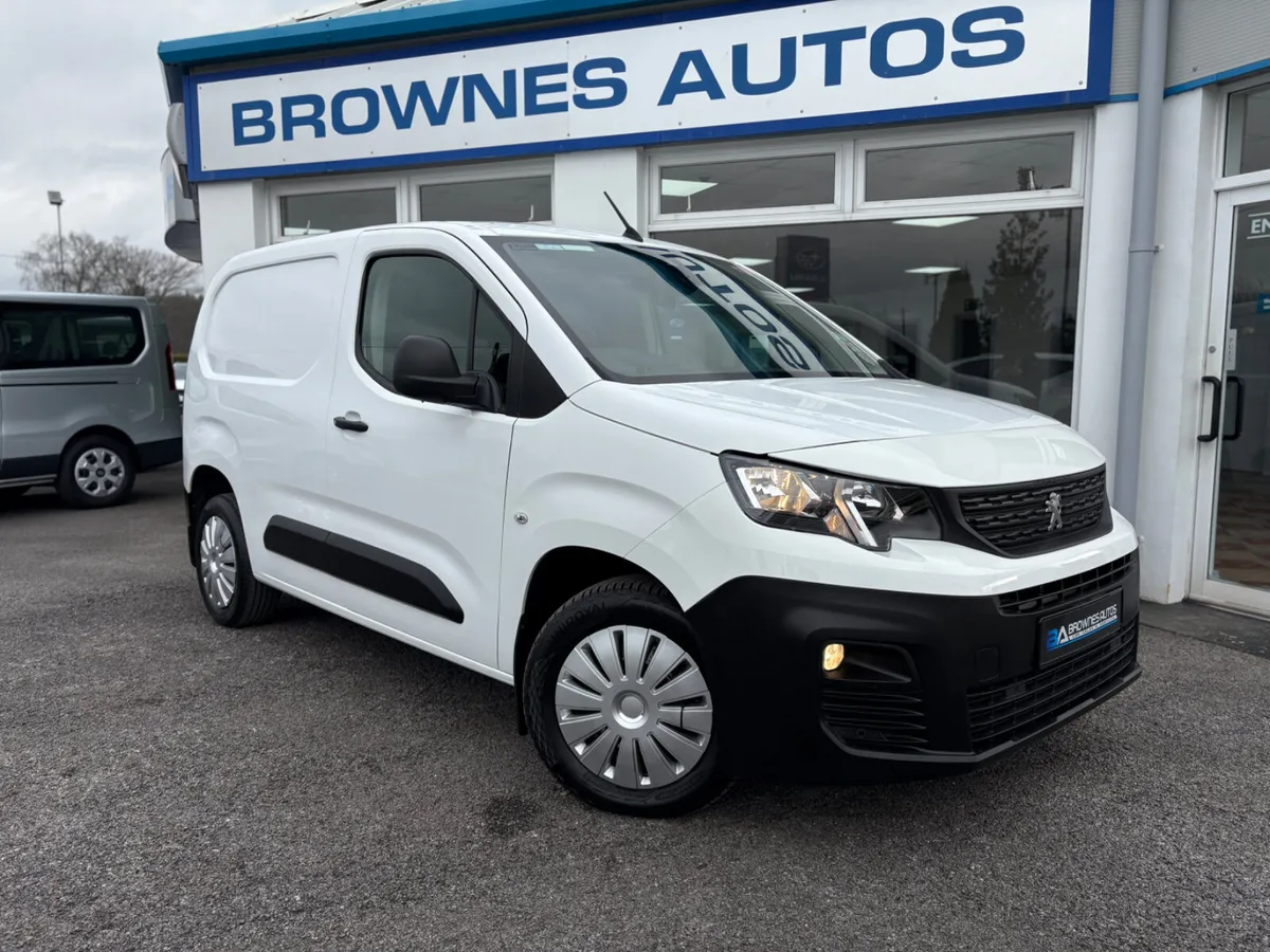 2020 Peugeot Partner Professional Plus 1.5L - Image 3