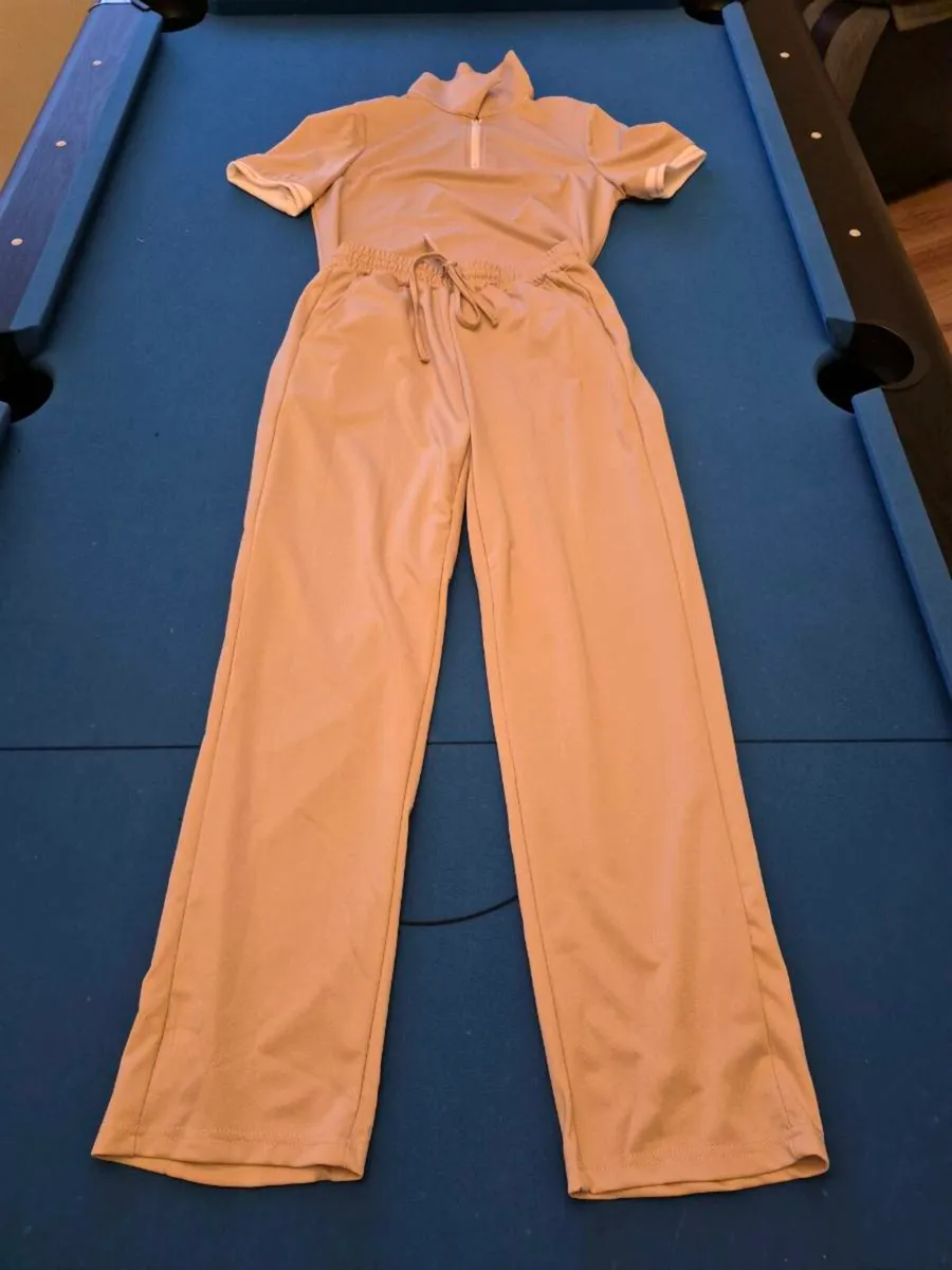 Women's dres - Image 1