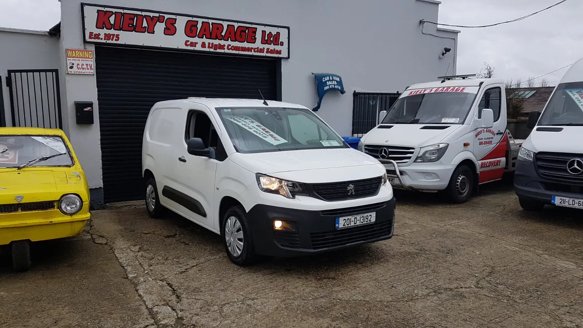 Peugeot Partner 201 D HI SPECK 1.6 VAT INVOICE - Image 1