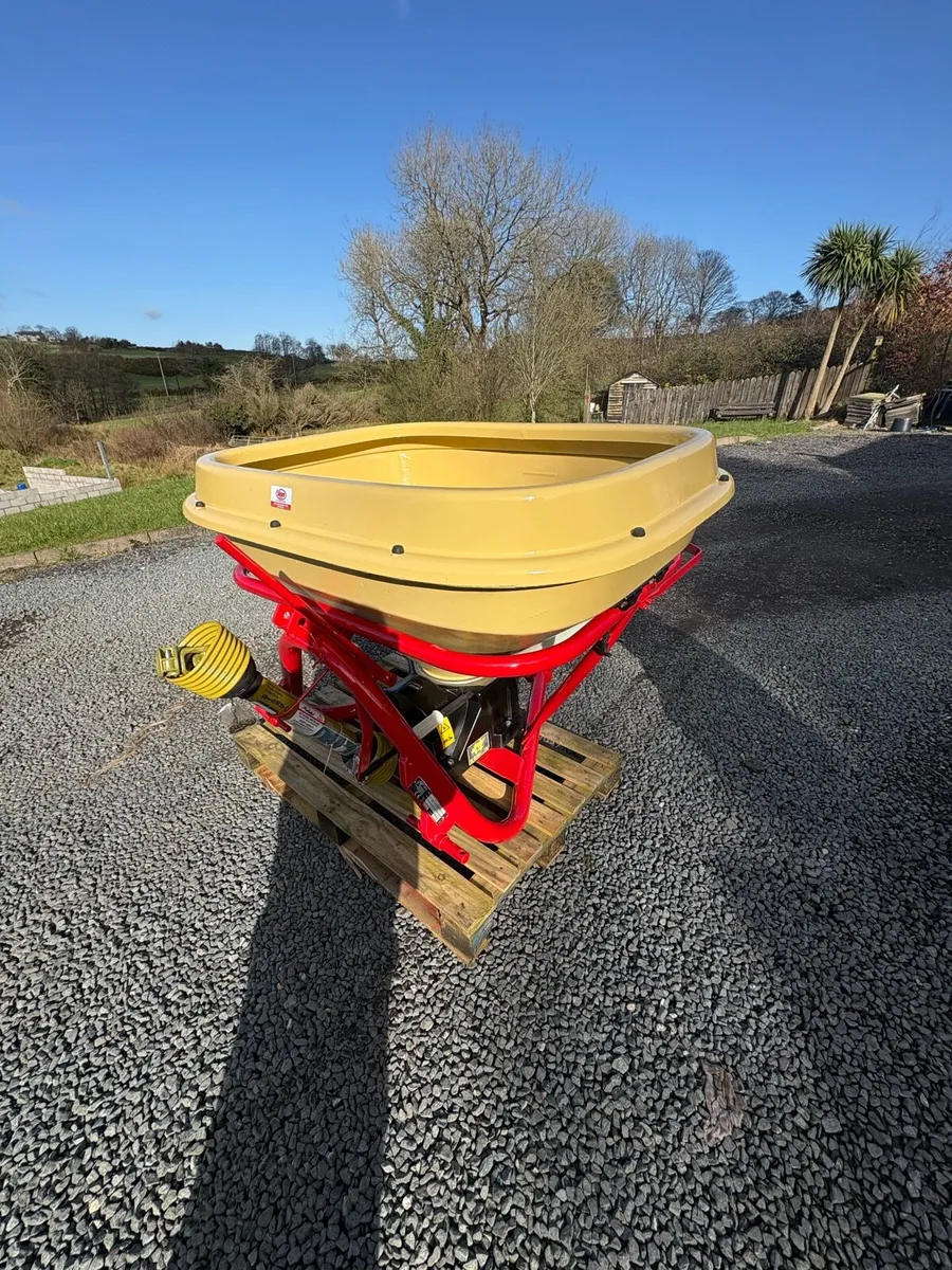 Vicon Ps503 Fertliser Sower - Image 3