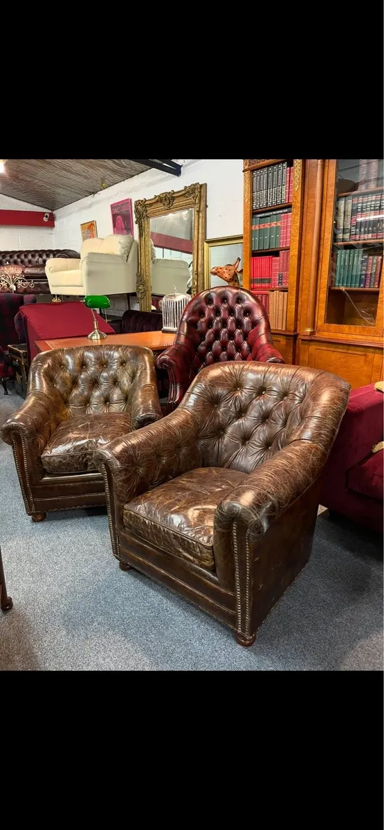 Antique chesterfield sofas & chairs - Image 2