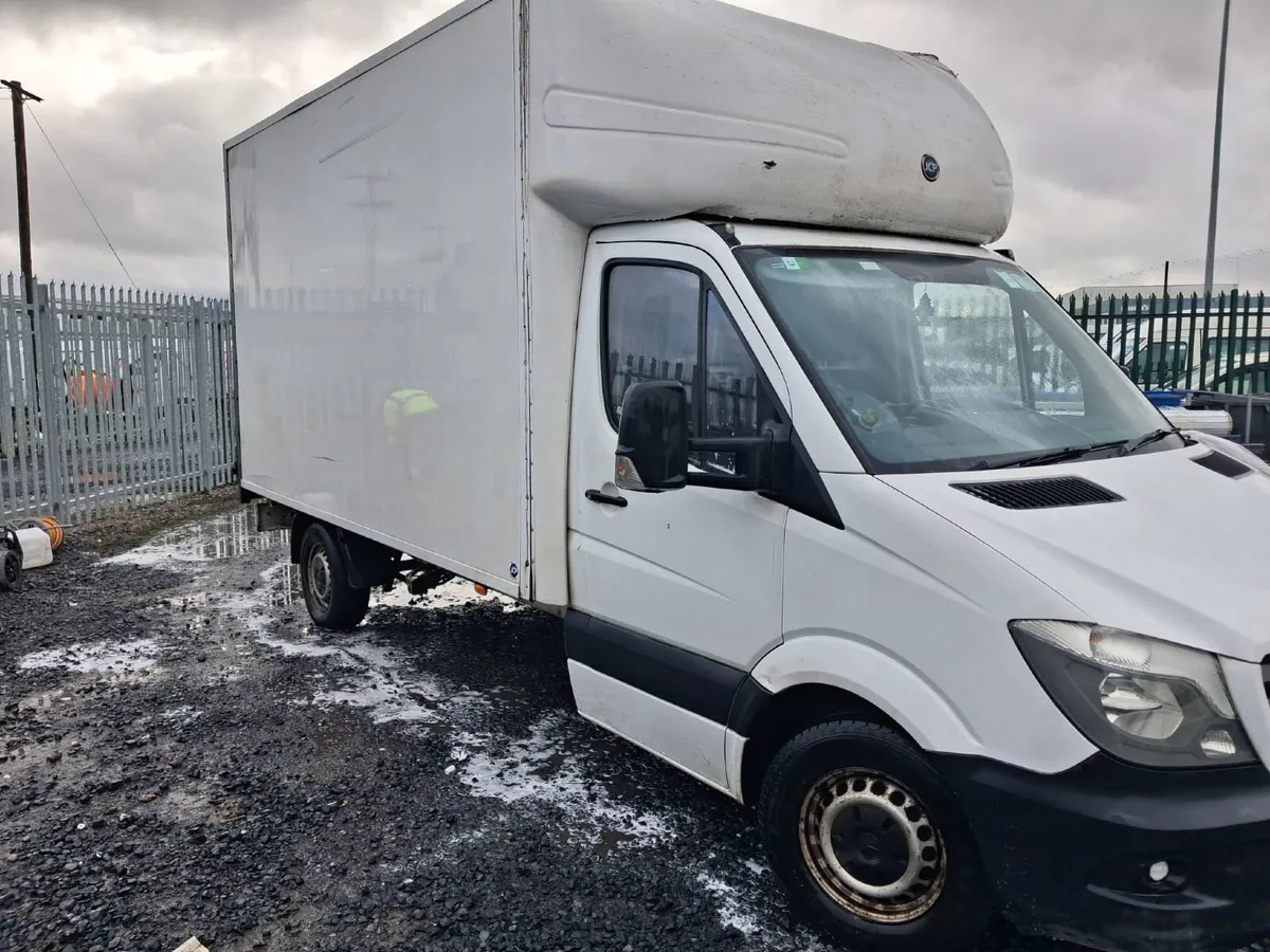 Mercedes-Benz Sprinter 2018 - Image 2