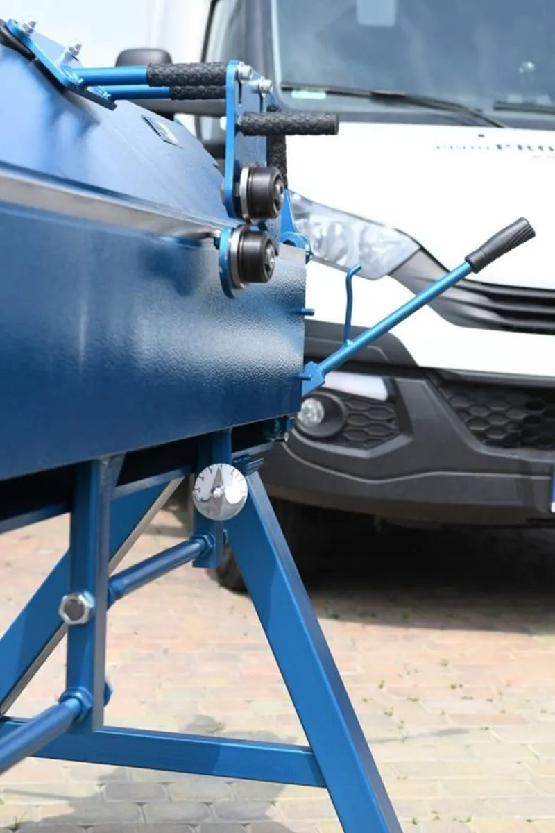 sheet metal folder strong 3m up to 1.2mm steel - Image 1