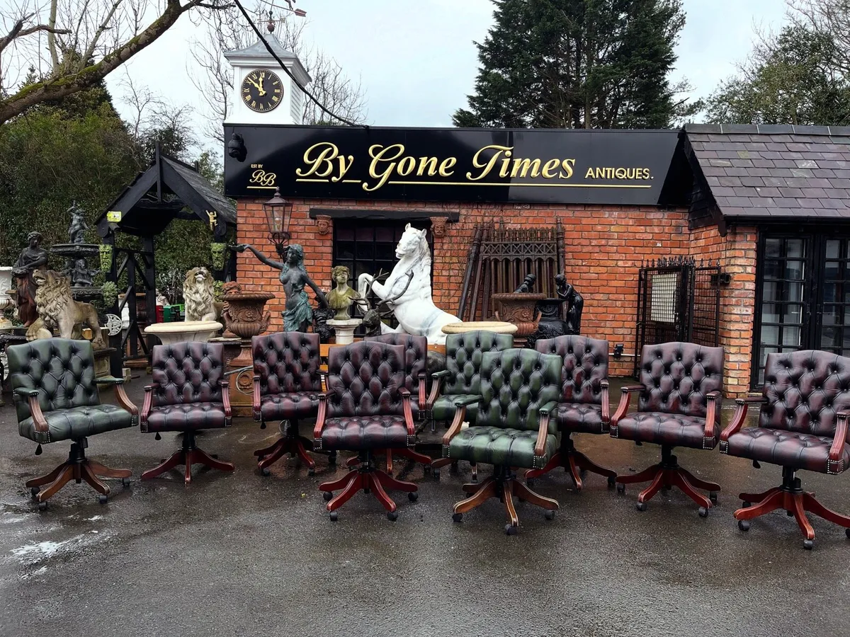 Full leather captains desk chair - Image 3