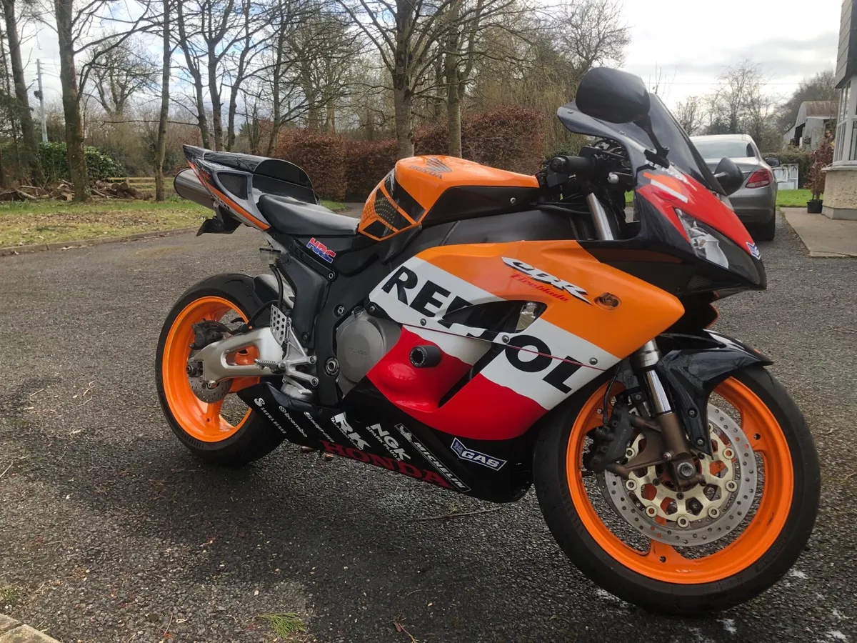 Honda CBR 1000 Repsol - Image 1