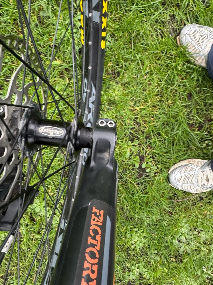 Cube stereo Carbon - Image 4