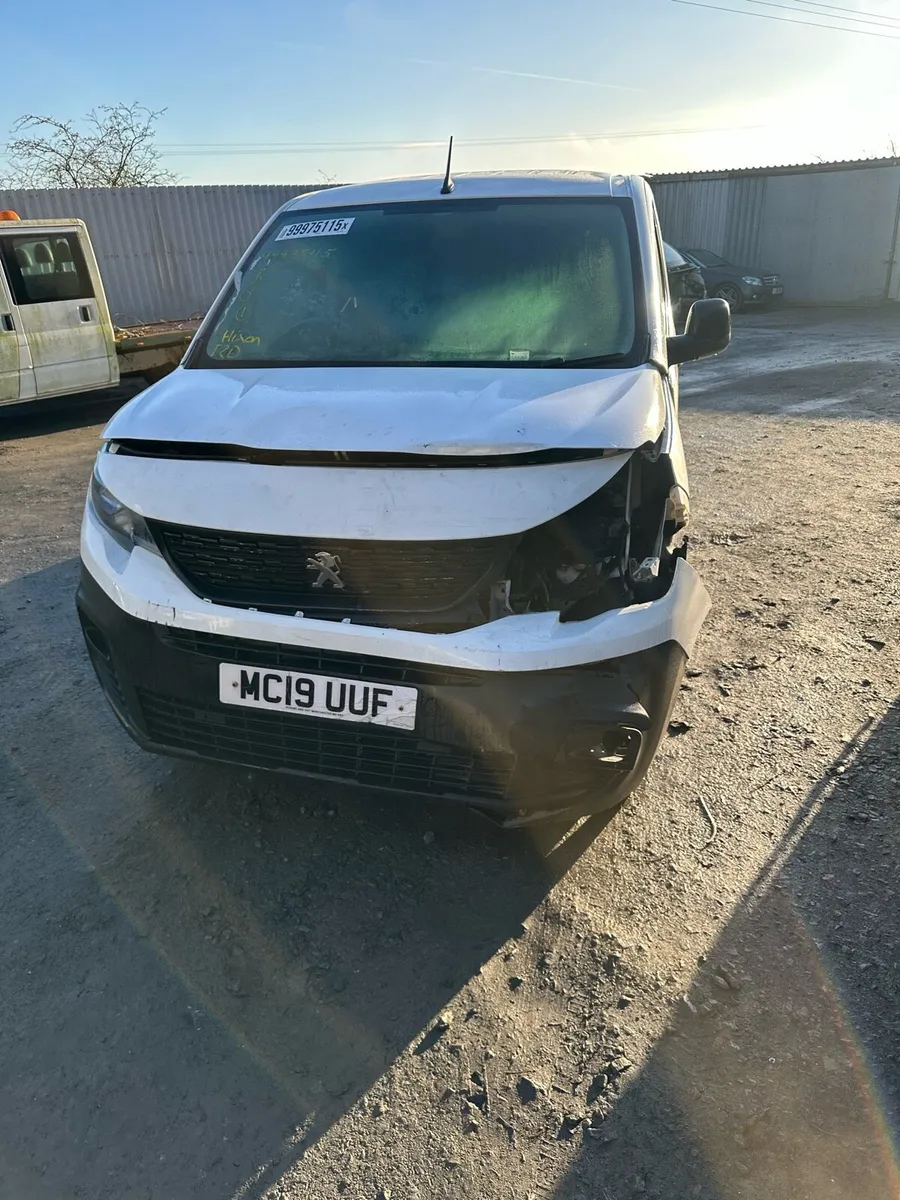 2019 Peugeot partner 1.6 for breaking - Image 1