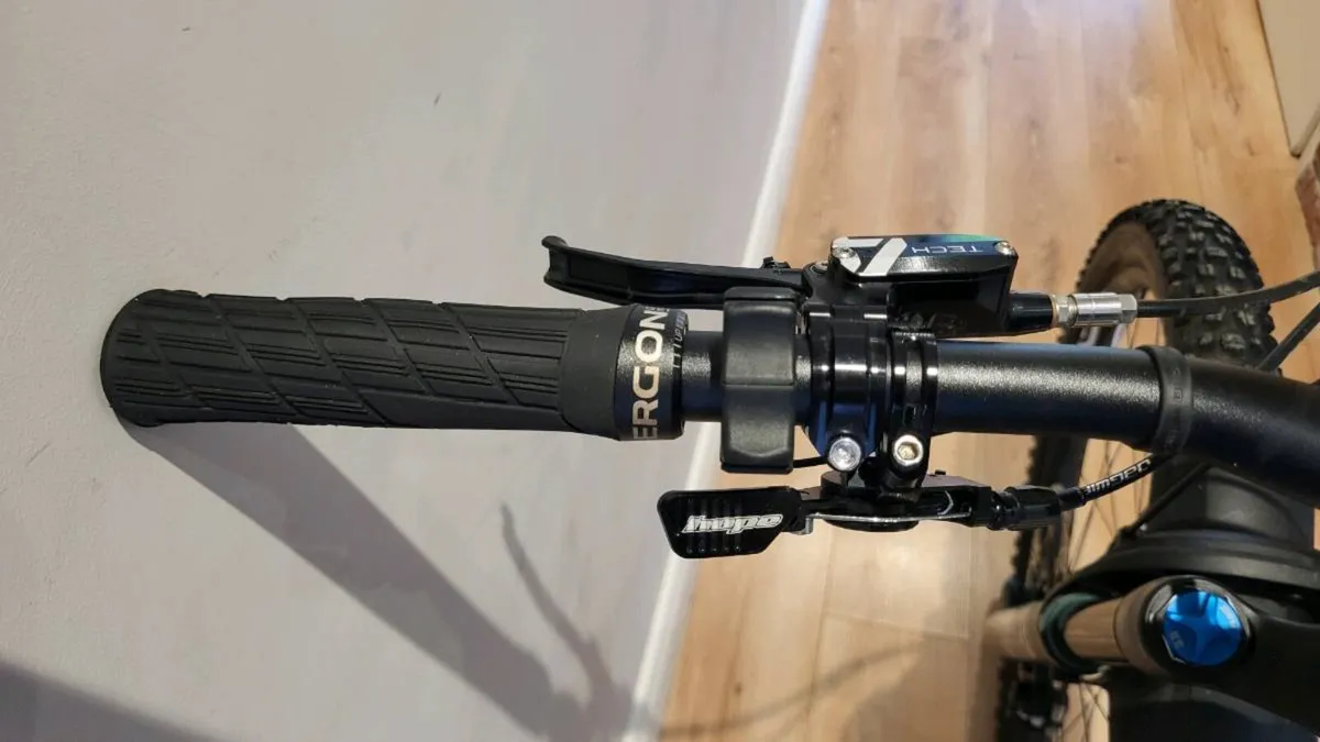 YT DECOY mx Large - Image 4