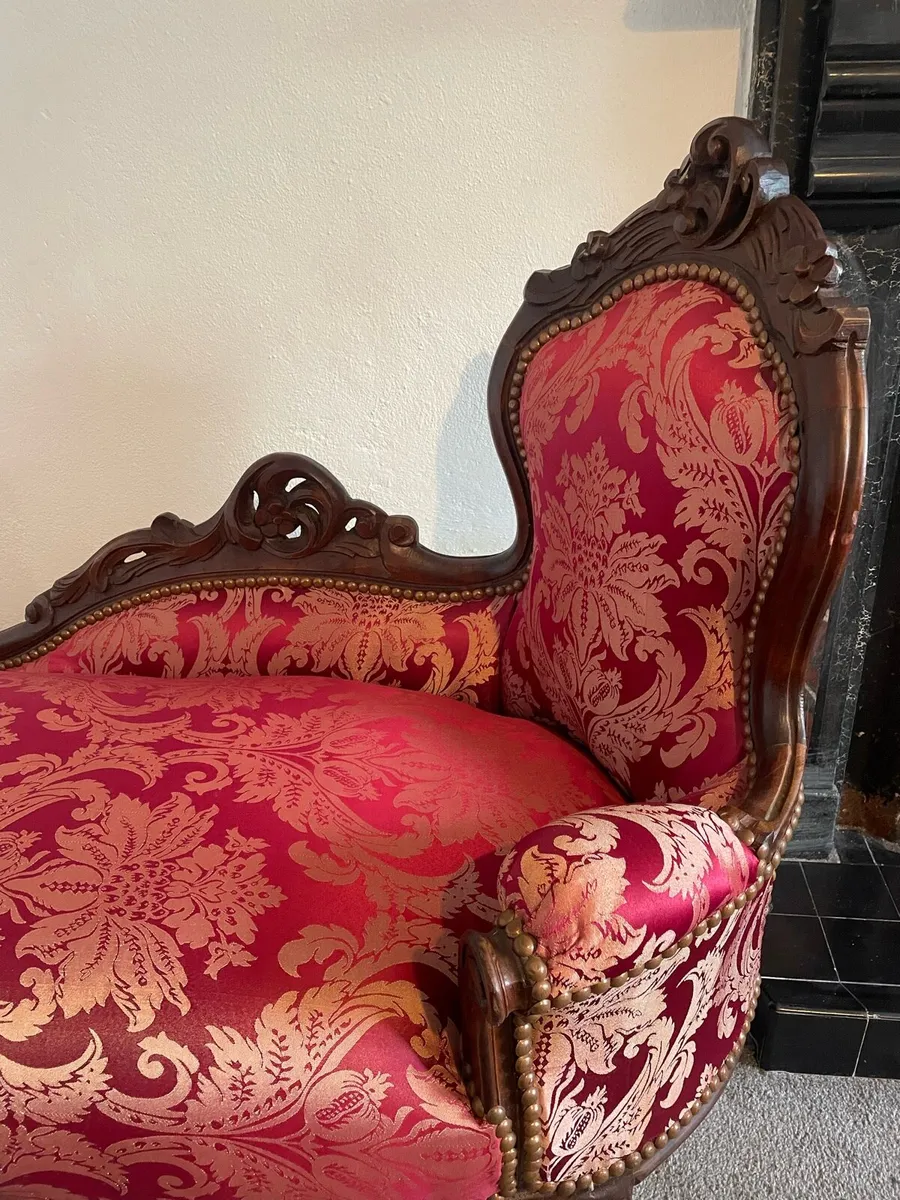 Chaise Lounge - Image 2