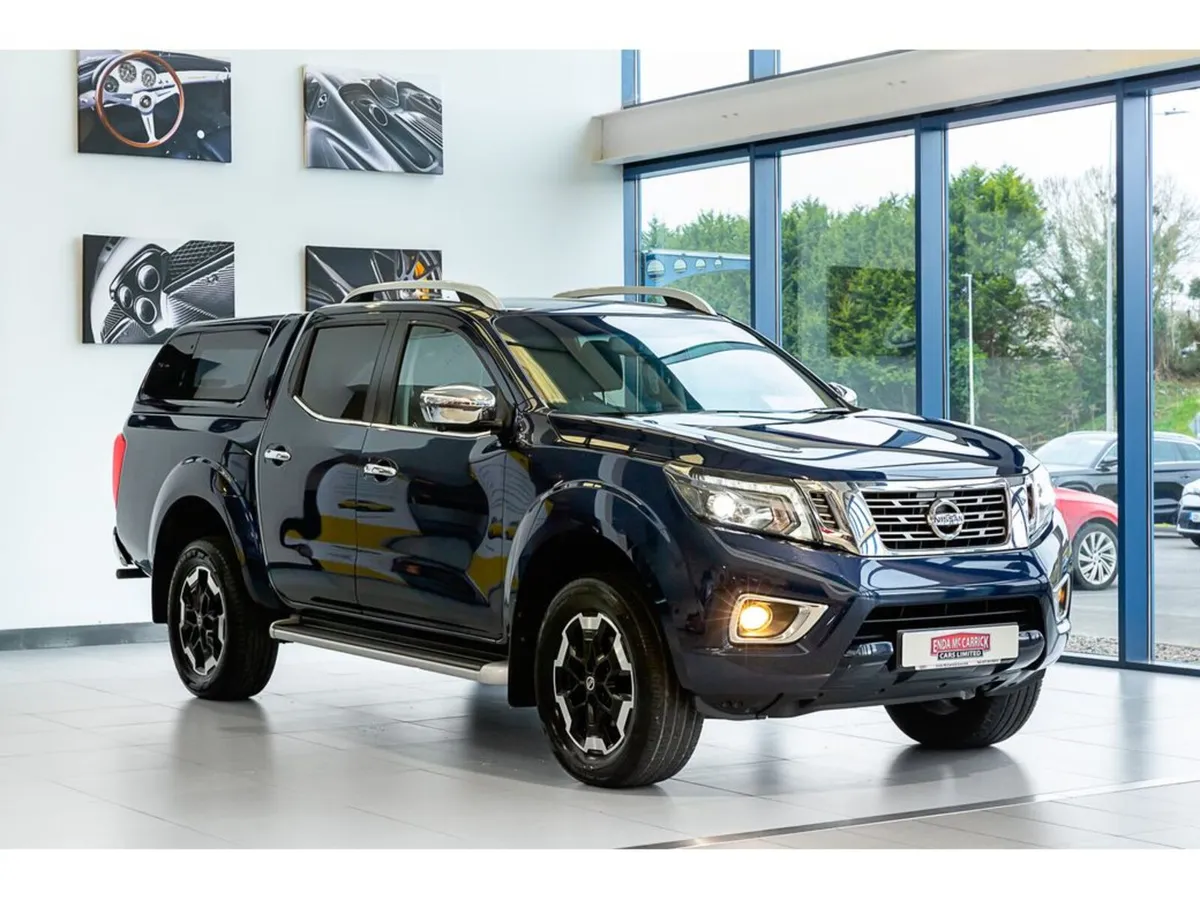 Nissan Navara Tekna 2.3dCi Automatic - Image 3