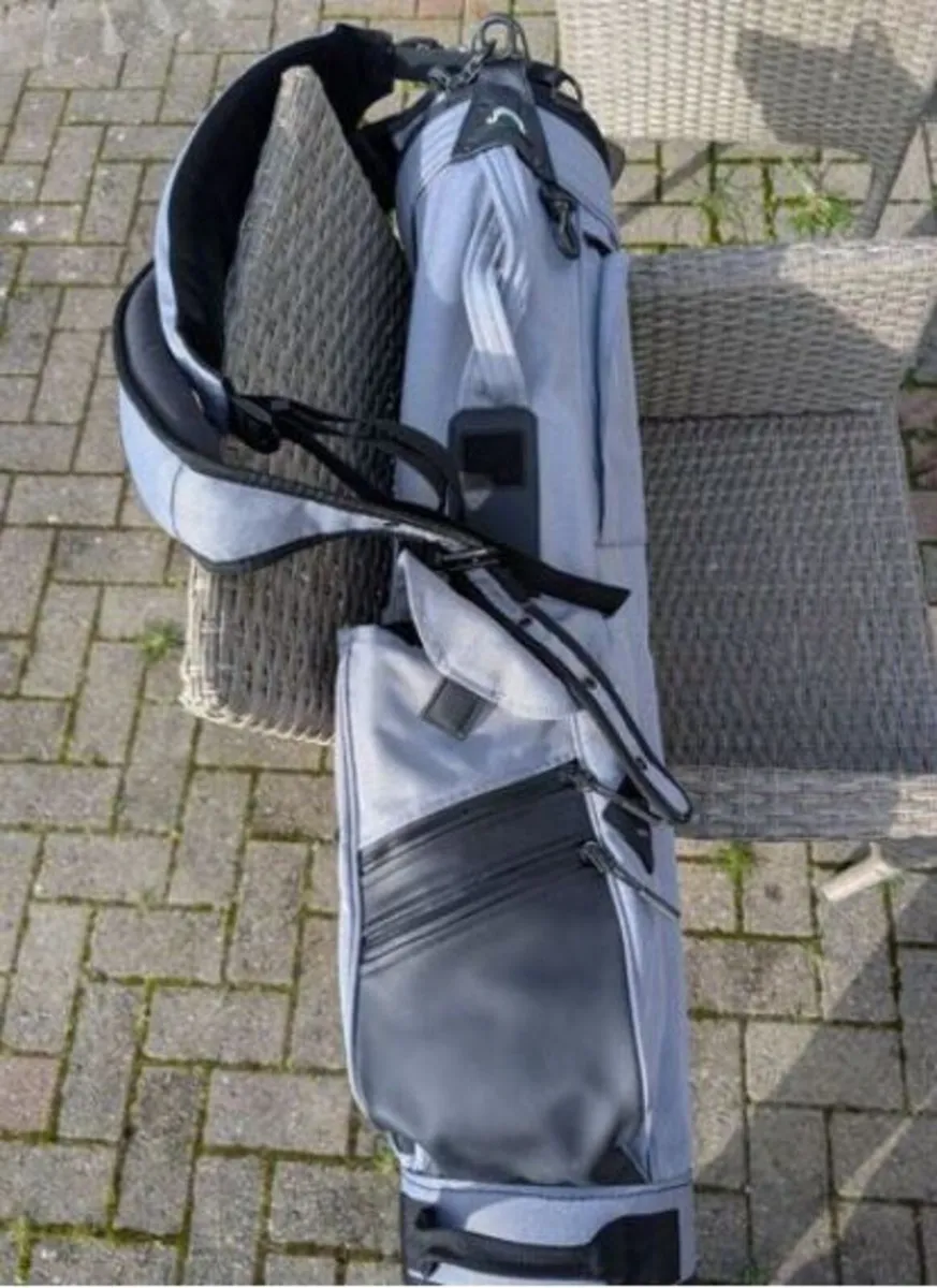 JONES UTILITY ROVER Double Strap Carry Bag - Image 4