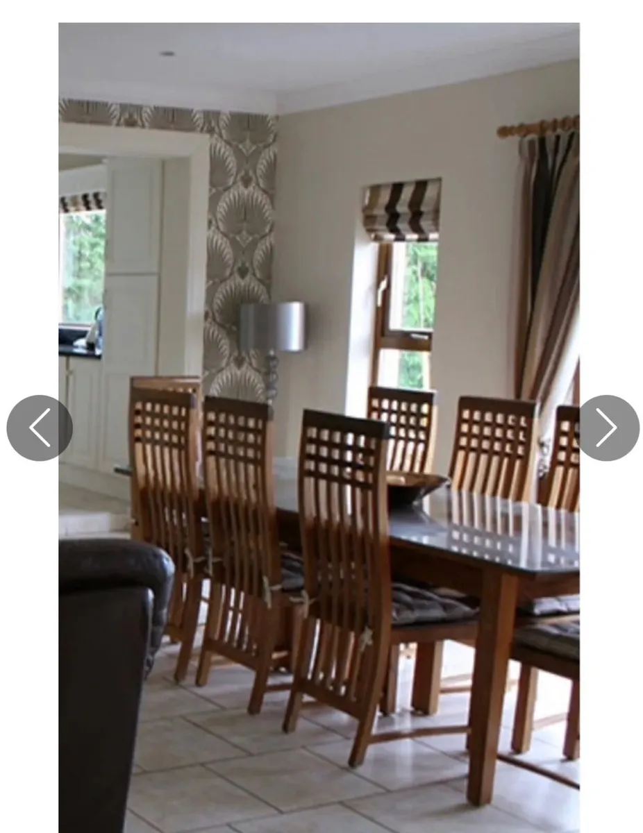 Tables and chairs - Image 2