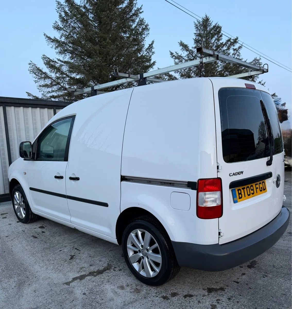 2009 Volkswagen Caddy 1.9tdi - Image 4