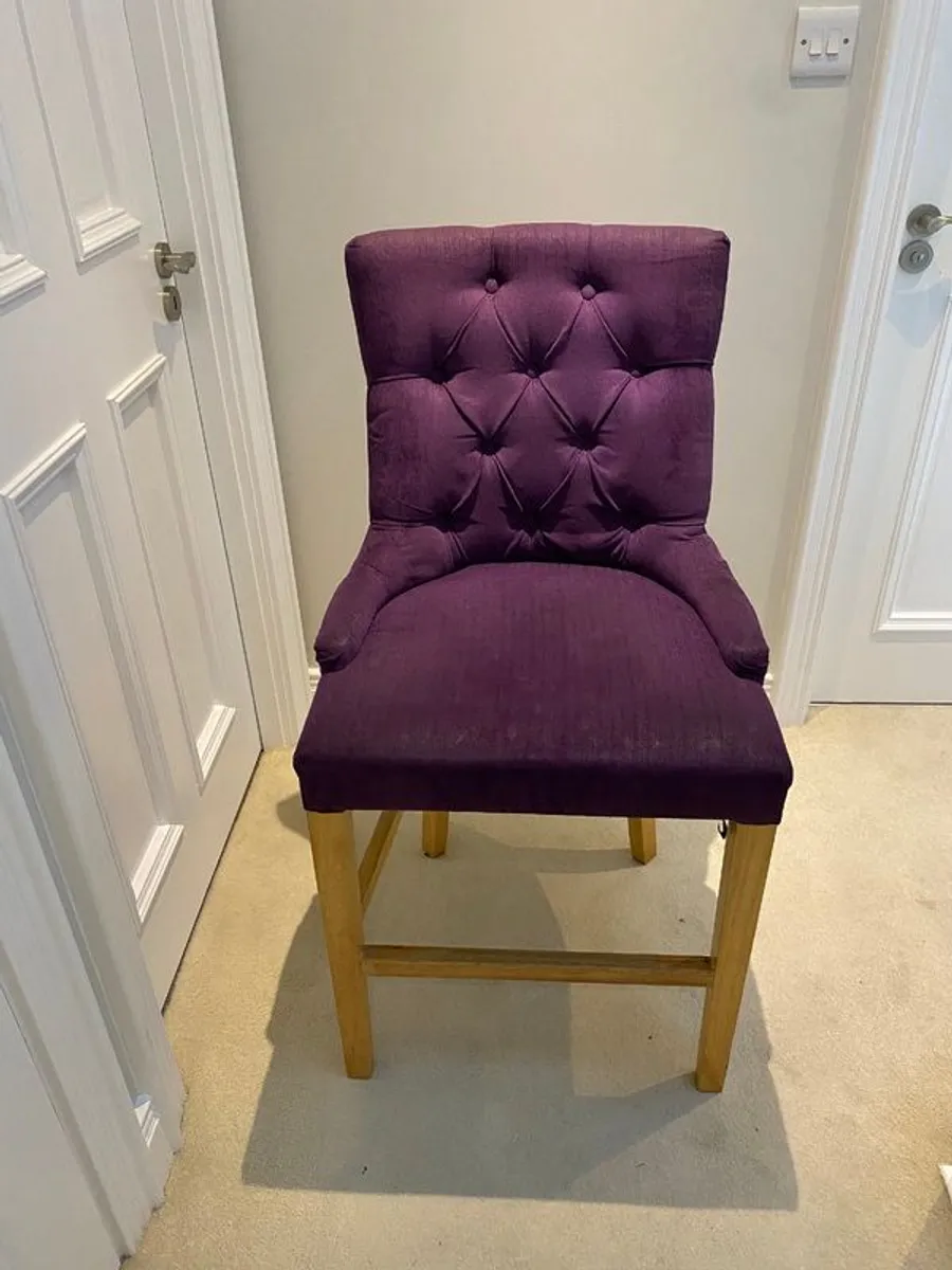 Kitchen bar chairs - Image 1