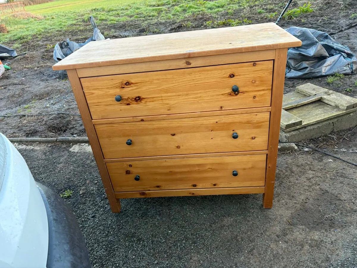 Pine deep chest of drawers - Image 2