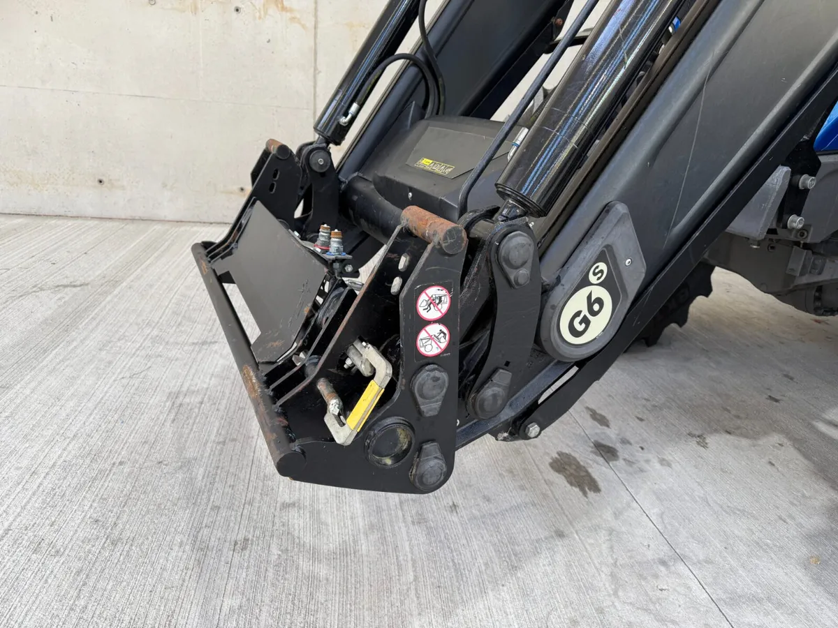 Valtra T154 Tractor - Image 3