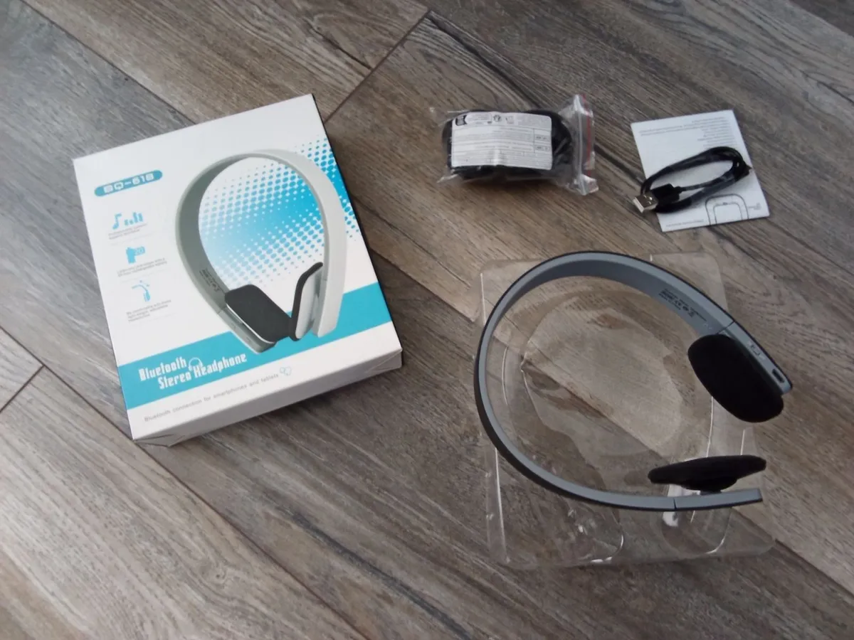 Bluetooth Headphones Stereo Set. - Image 1