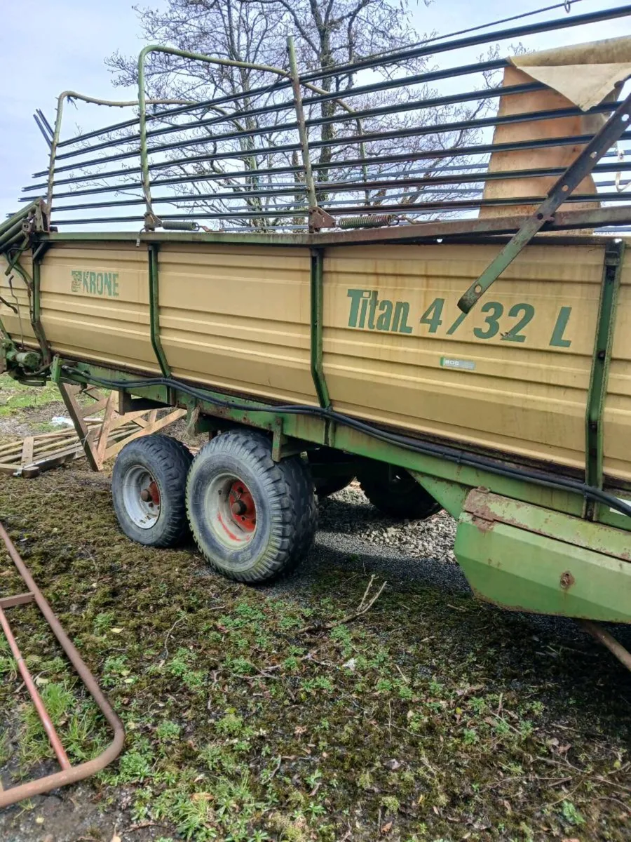 Silage wagon - Image 1