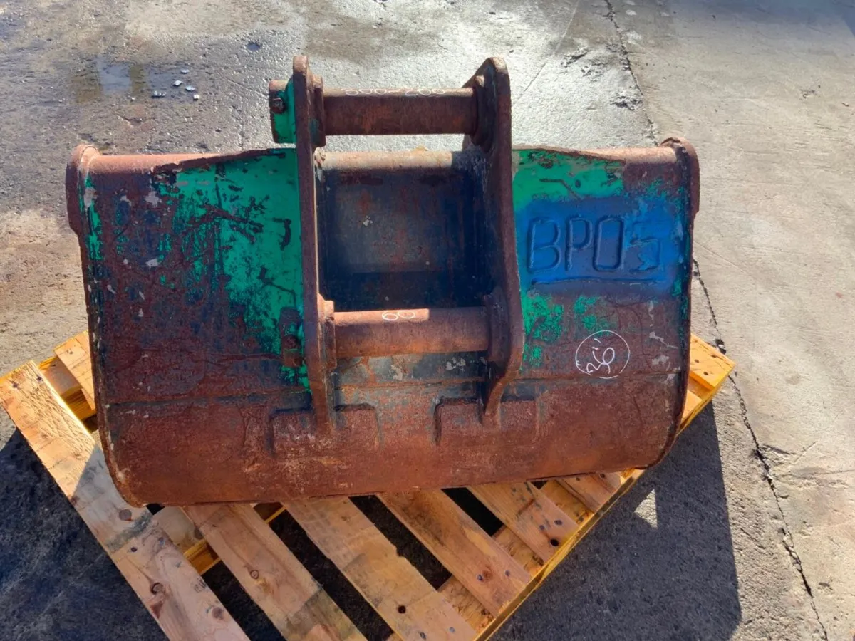 36" DIGGING BUCKET.....60mm PINS.........BP05. - Image 4