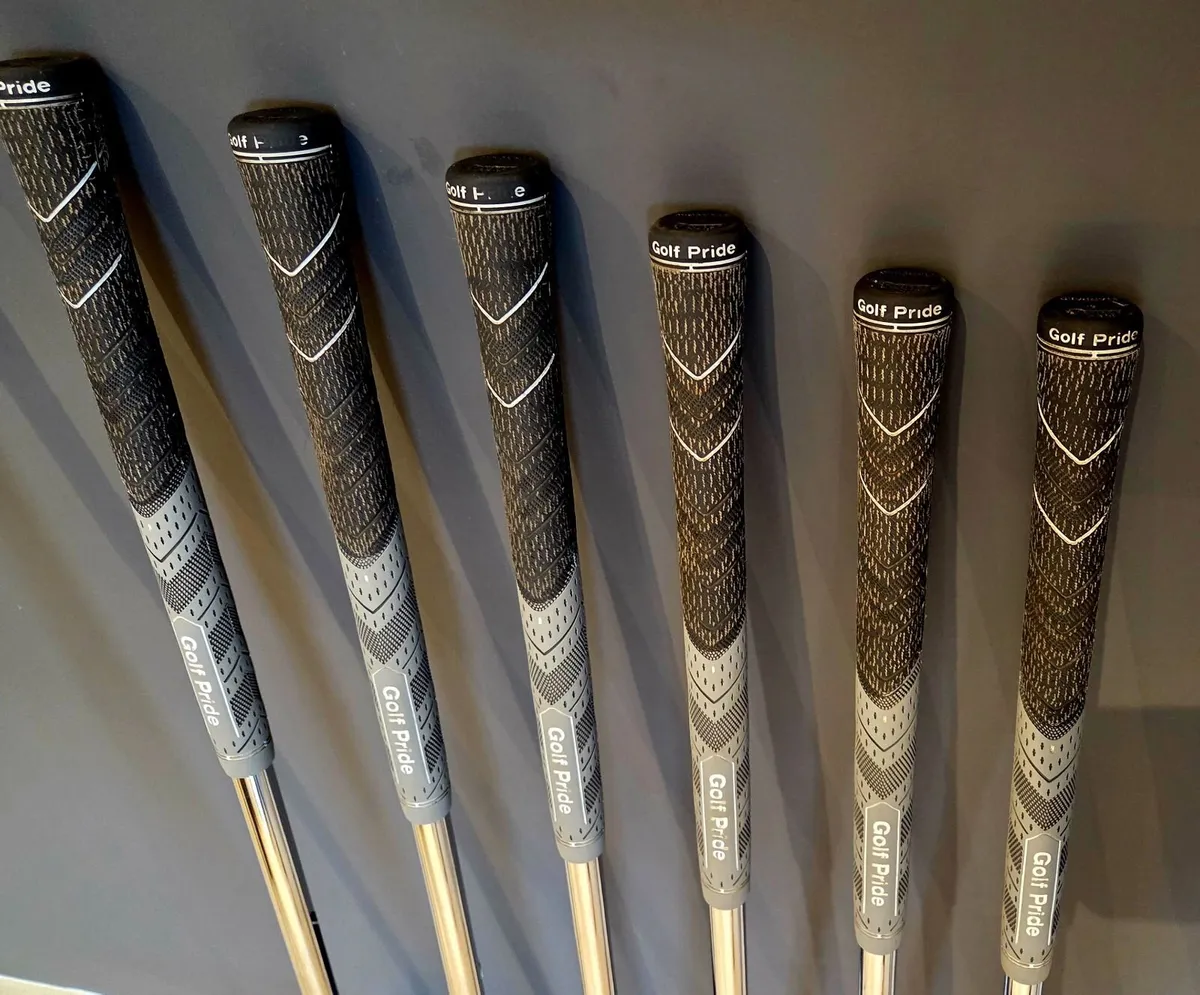 Golf Clubs - Titleist - Image 3