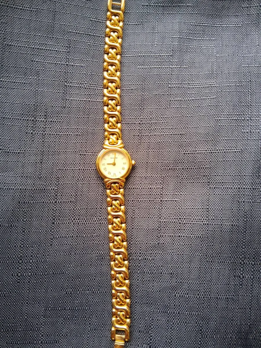 Ladies Accurist Watch - Image 2