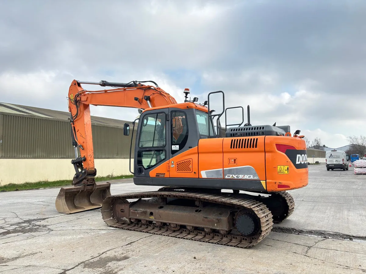 2019 Doosan DX180LC Excavator - Image 2