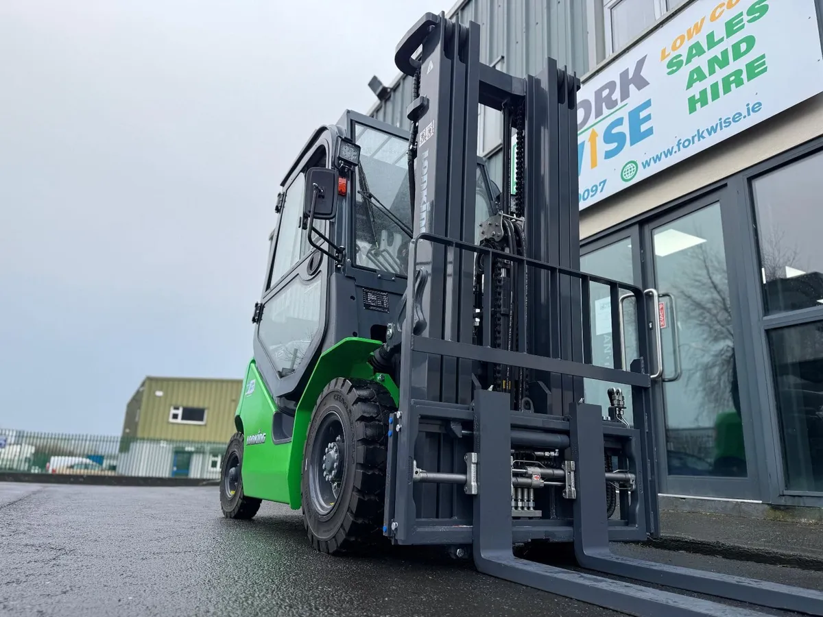 Lonking LG25B 2.5 Ton Lithium Battery Forklift - Image 2