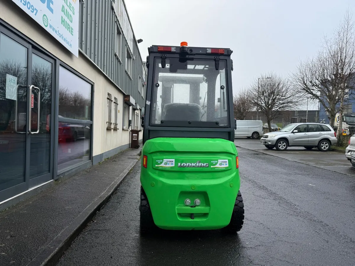 Lonking LG25B 2.5 Ton Lithium Battery Forklift - Image 4
