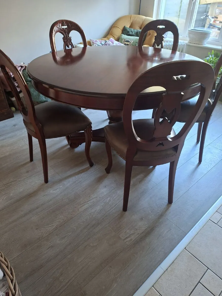 Mahogany Table and Chairs for Sale - Quick Sale - Image 4